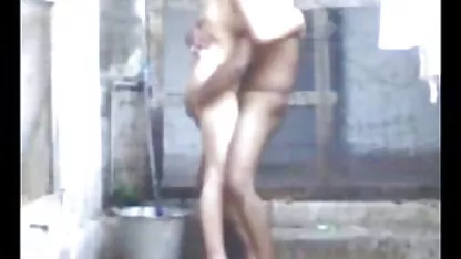 自然に美しいネシー川ハイティーンMasturbatesのための上 ナース えろ 動画